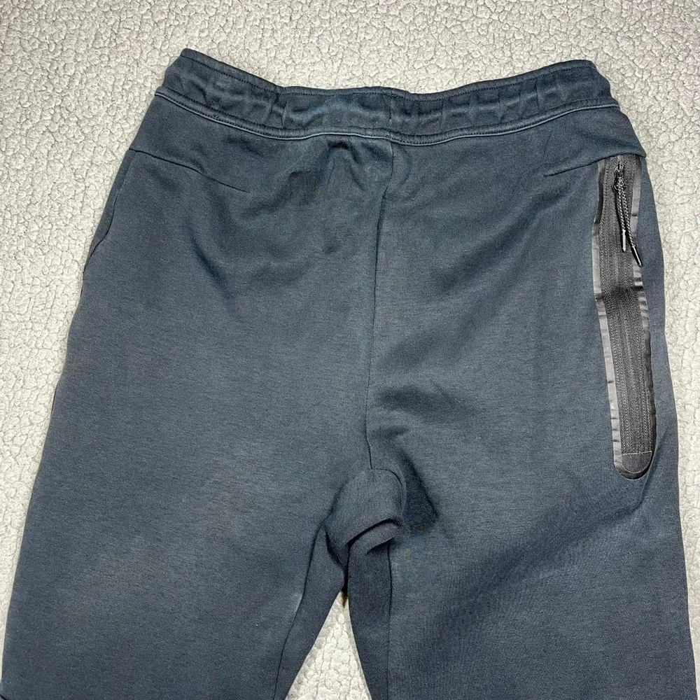 Nike Tech Fleece Joggers Mens Small Black CU4495-010 Sweatpants Tapered Slim Fit